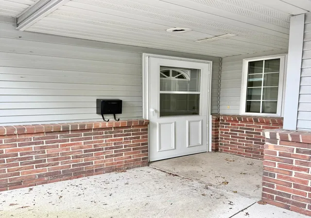 Photo 3 of Townhouse for sale at 103 Raven Ct, Mankato, MN 56001 | MLS# 7149502 | Listing updated on 2026-09-24