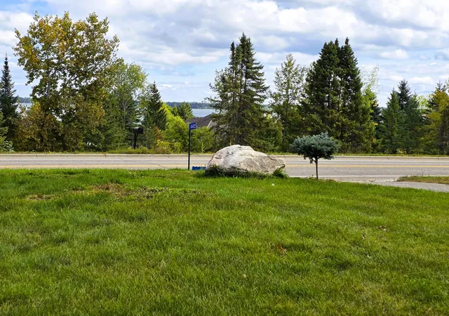 Photo 3 of Single family home for sale at 4405 Birchmont Dr NE, Bemidji, MN 56601 | MLS# 7149506 | Listing updated on 2026-10-01