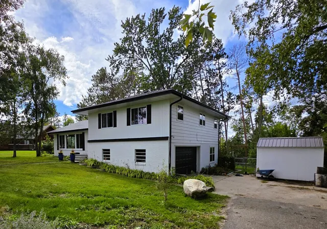 Photo 4 of Single family home for sale at 4405 Birchmont Dr NE, Bemidji, MN 56601 | MLS# 7149506 | Listing updated on 2026-10-01