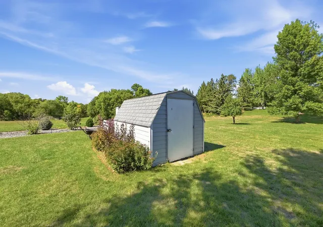 Photo 4 of Single family home for sale at 2782 Le Homme Dieu Hts Ct NE, Alexandria, MN 56308 | MLS# 7149527 | Listing updated on 2026-10-07