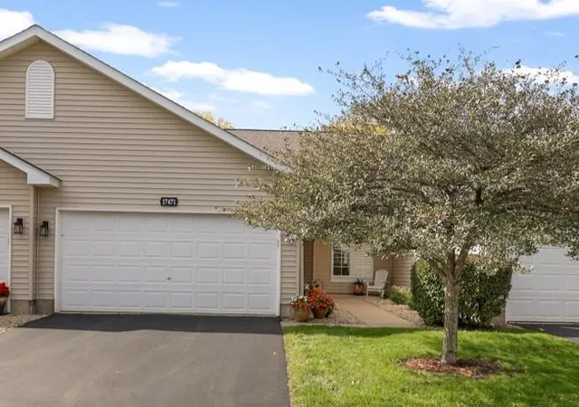 Photo 1 of Single family home for sale at 17471 Deerfield Dr SE, Prior Lake, MN 55372 | MLS# 7149532 | Listing updated on 2026-10-08