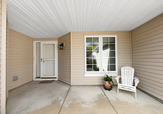 Photo 4 of Single family home for sale at 17471 Deerfield Dr SE, Prior Lake, MN 55372 | MLS# 7149532 | Listing updated on 2026-10-08