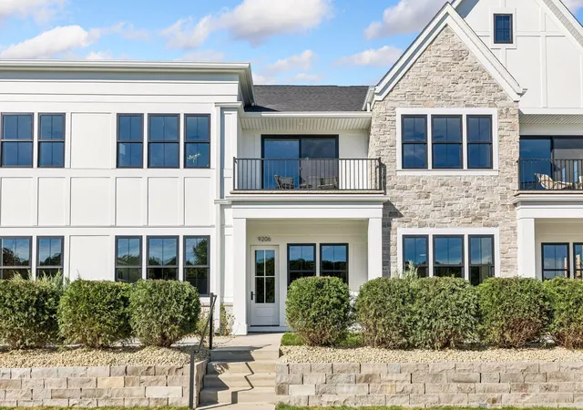 Photo 1 of Single family home for sale at 9206 Avienda Way, Chanhassen, MN 55317 | MLS# 7149537 | Listing updated on 2026-09-24