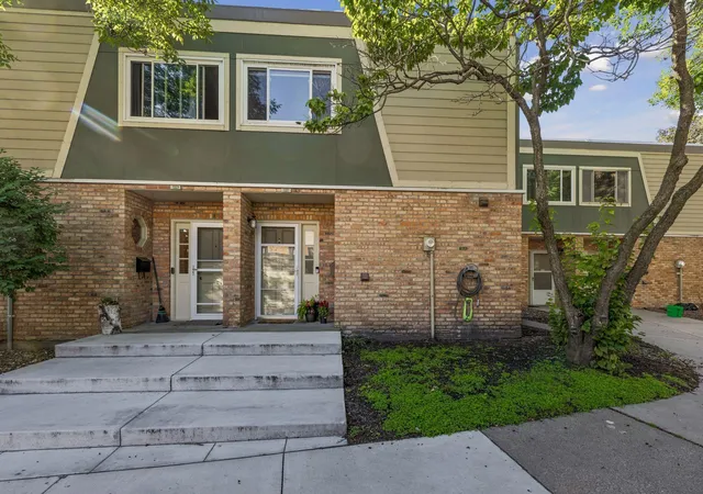 Photo 2 of Single family home for sale at 7227 W Franklin Ave, Minneapolis, MN 55426 | MLS# 7149564 | Listing updated on 2026-10-09