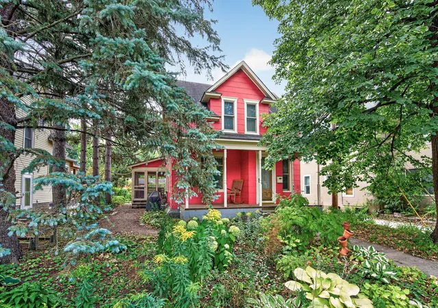 Photo 3 of Single family home for sale at 3313 E 26th Street, Minneapolis, MN 55406 | MLS# 7149565 | Listing updated on 2026-10-29