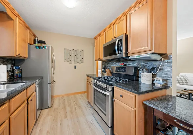 Photo 4 of Single family home for sale at 7476 Jeffery Ln S, Cottage Grove, MN 55016 | MLS# 7149571 | Listing updated on 2026-10-08