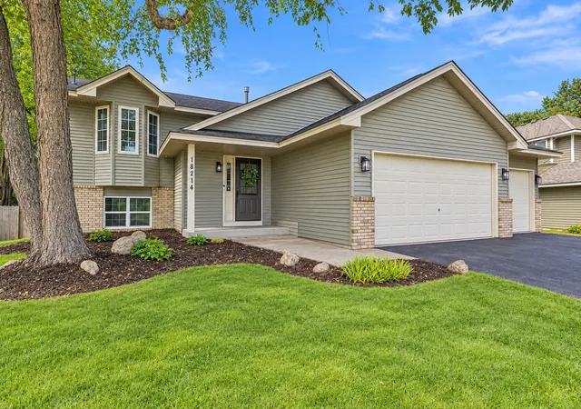 Photo 1 of Single family home for sale at 18214 Ironton St Nw, Elk River, MN 55330 | MLS# 7149572 | Listing updated on 2026-10-07