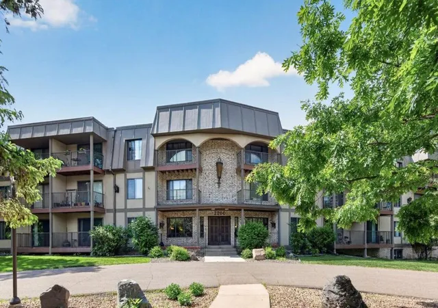 Condo for sale at 2200 Nevada Ave S #210, Minneapolis, MN 55426 | MLS# 7149575