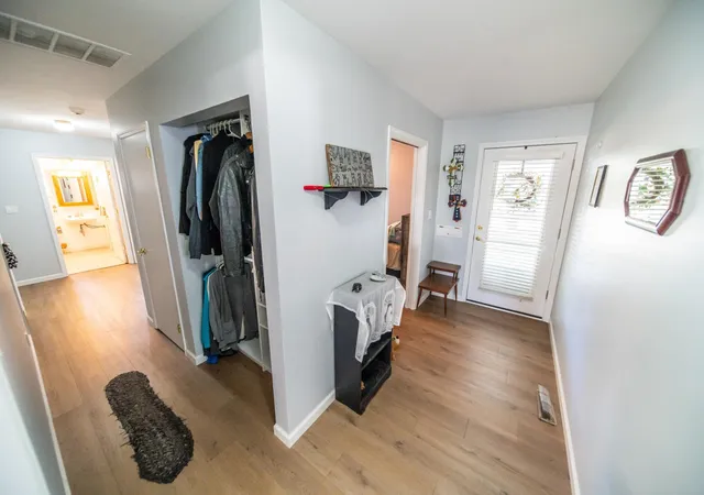 Photo 4 of Single family home for sale at 1520 10th Avenue NE, Rochester, MN 55906 | MLS# 7149579 | Listing updated on 2026-10-07