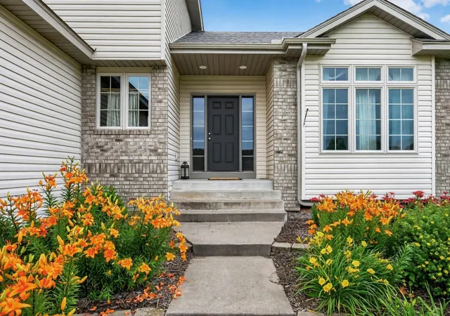 Photo 3 of Single family home for sale at 20365 Eidelweiss St NW, Cedar, MN 55011 | MLS# 7149581 | Listing updated on 2026-09-28