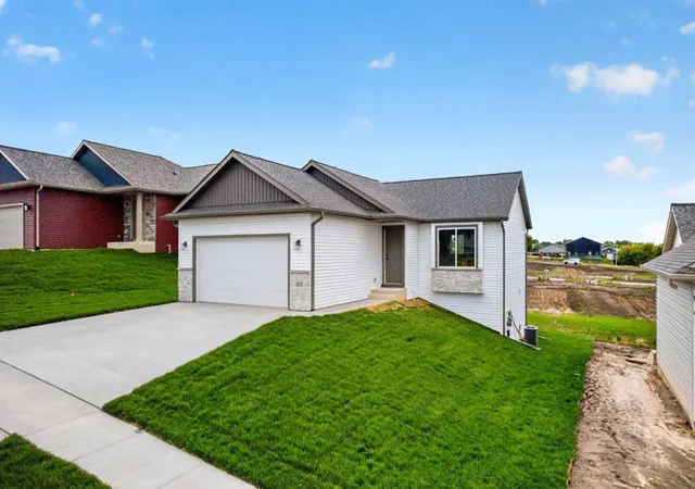 Photo 2 of Single family home for sale at 6152 Cody Ln Nw, Rochester, MN 55901 | MLS# 7149593 | Listing updated on 2026-09-26
