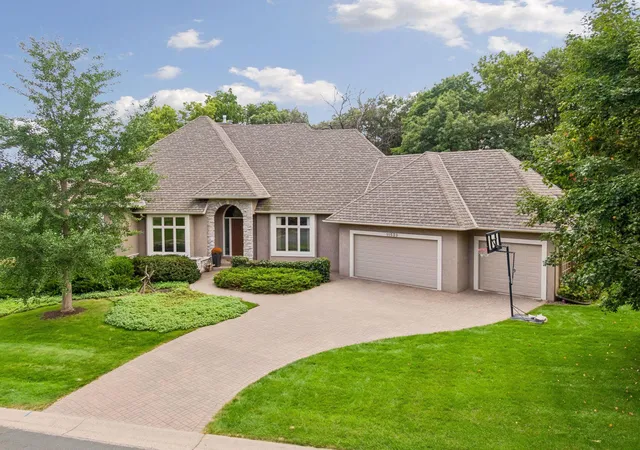 Photo 1 of Single family home for sale at 11539 Landing Rd, Eden Prairie, MN 55347 | MLS# 7149597 | Listing updated on 2026-10-07