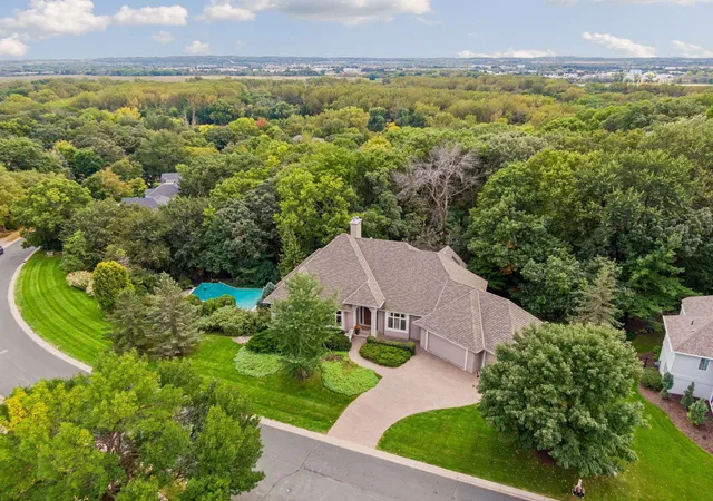 Photo 2 of Single family home for sale at 11539 Landing Rd, Eden Prairie, MN 55347 | MLS# 7149597 | Listing updated on 2026-10-07