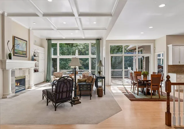 Photo 4 of Single family home for sale at 11539 Landing Rd, Eden Prairie, MN 55347 | MLS# 7149597 | Listing updated on 2026-10-07