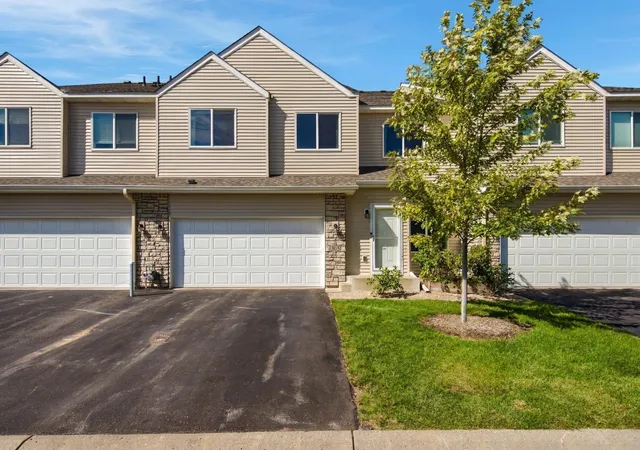 Photo 1 of Single family home for sale at 305 Chatum Ln, Jordan, MN 55352 | MLS# 7149600 | Listing updated on 2026-10-02