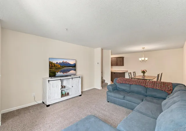 Photo 3 of Single family home for sale at 305 Chatum Ln, Jordan, MN 55352 | MLS# 7149600 | Listing updated on 2026-10-07