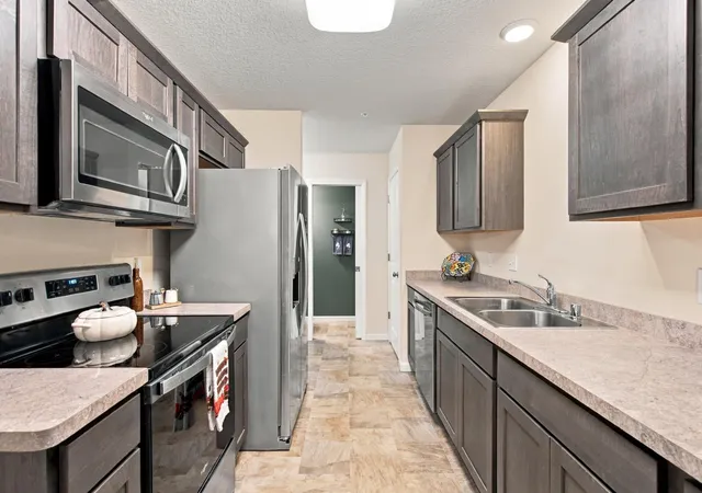Photo 4 of Single family home for sale at 305 Chatum Ln, Jordan, MN 55352 | MLS# 7149600 | Listing updated on 2026-10-07