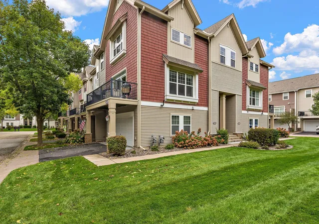 Photo 1 of Single family home for sale at 3580 Hazel Trl #D, Saint Paul, MN 55129 | MLS# 7149615 | Listing updated on 2026-10-06