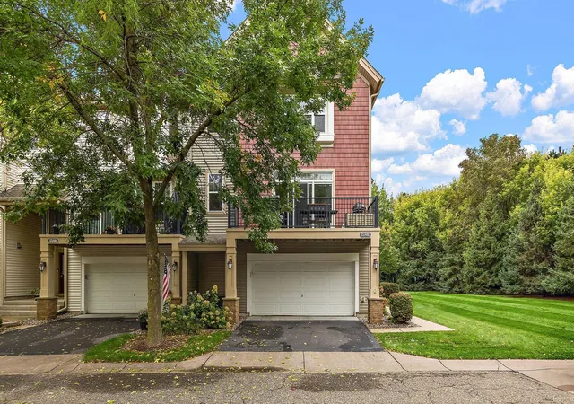 Photo 2 of Single family home for sale at 3580 Hazel Trl #D, Saint Paul, MN 55129 | MLS# 7149615 | Listing updated on 2026-10-06