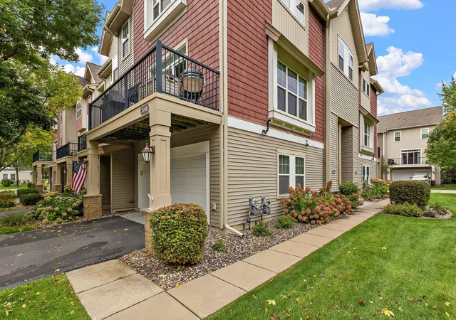 Photo 3 of Single family home for sale at 3580 Hazel Trl #D, Saint Paul, MN 55129 | MLS# 7149615 | Listing updated on 2026-10-06