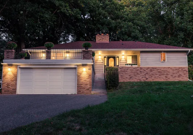 Photo 1 of Single family home for sale at 40 B St, Saint Paul, MN 55106 | MLS# 7149624 | Listing updated on 2026-09-30