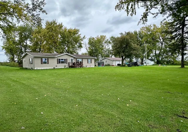 Photo 1 of Single family home for sale at 28529 825th Avenue, Hollandale, MN 56045 | MLS# 7149631 | Listing updated on 2026-09-28