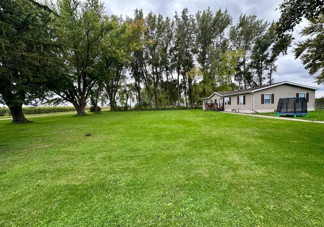 Photo 3 of Single family home for sale at 28529 825th Avenue, Hollandale, MN 56045 | MLS# 7149631 | Listing updated on 2026-09-28