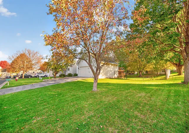 Photo 3 of Single family home for sale at 18396 Everest Path, Farmington, MN 55024 | MLS# 7149632 | Listing updated on 2026-10-24