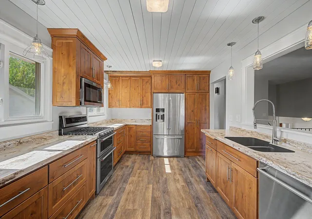 Photo 1 of Single family home for sale at 10496 Thrush St Nw, Minneapolis, MN 55433 | MLS# 7149639 | Listing updated on 2026-09-26