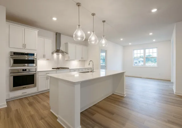 Photo 3 of Single family home for sale at 5180 Long Pointe Bay, Saint Paul, MN 55129 | MLS# 7149642 | Listing updated on 2026-10-16