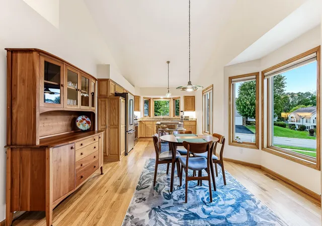 Photo 4 of Single family home for sale at 4626 Greenhaven Dr, Saint Paul, MN 55127 | MLS# 7149655 | Listing updated on 2026-10-08