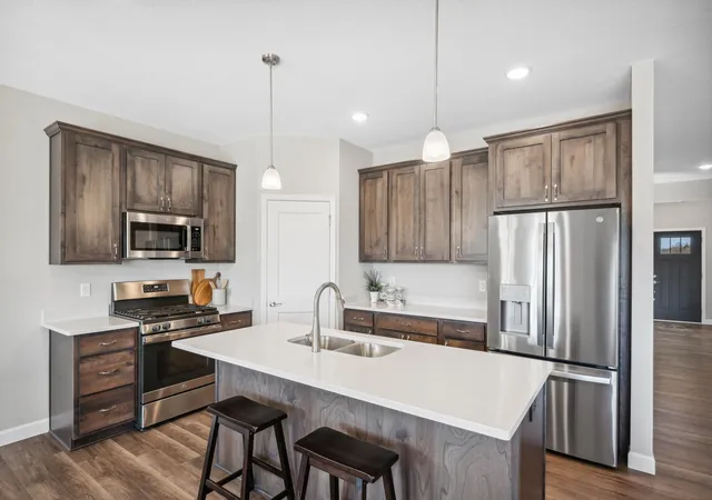 Photo 1 of Single family home for sale at 1014 E Meadowsweet Dr, River Falls, WI 54022 | MLS# 7149666 | Listing updated on 2026-09-25