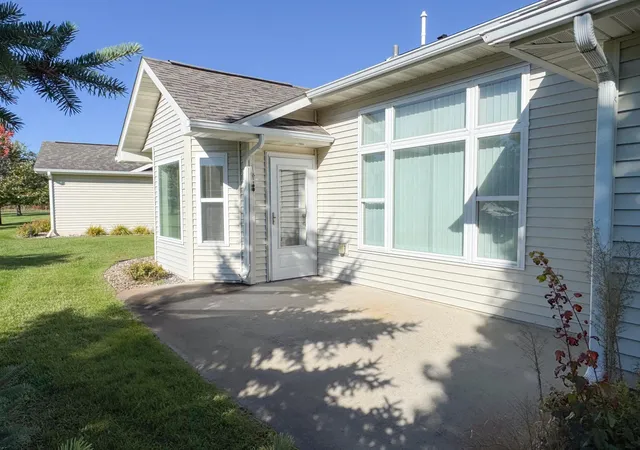 Photo 3 of Single family home for sale at 720 35th Street NW, Bemidji, MN 56601 | MLS# 7149670 | Listing updated on 2026-09-26