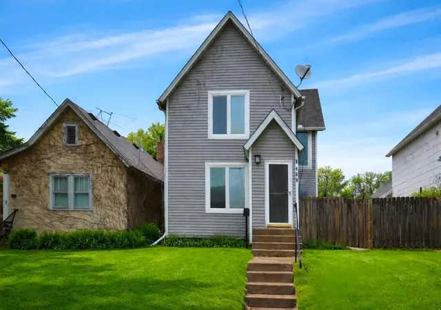 Photo 1 of Single family home for sale at 397 Burgess St, Saint Paul, MN 55117 | MLS# 7149671 | Listing updated on 2026-10-07