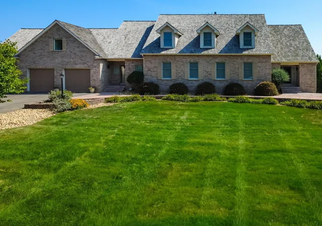 Photo 1 of Mansion for sale at 500 Navajo Rd W, Hamel, MN 55340 | MLS# 7149686 | Listing updated on 2026-10-01