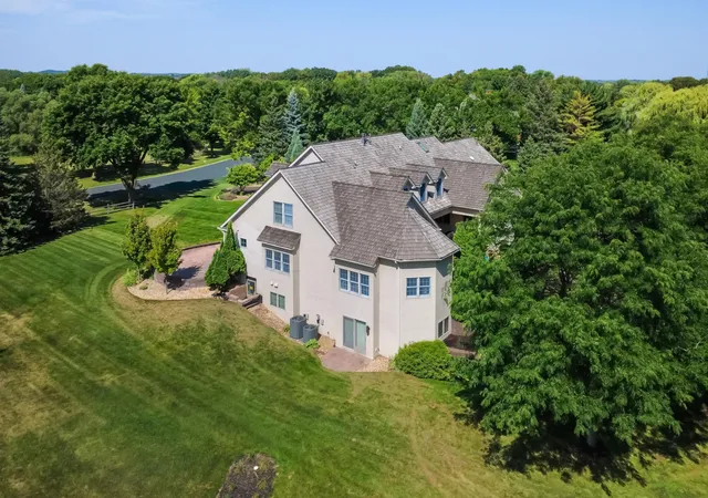 Photo 3 of Mansion for sale at 500 Navajo Rd W, Hamel, MN 55340 | MLS# 7149686 | Listing updated on 2026-10-01