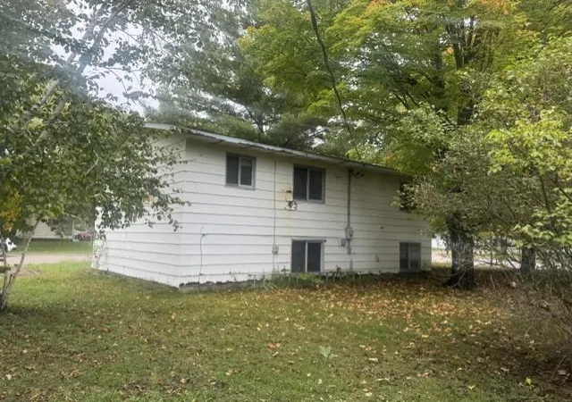 Photo 2 of Single family home for sale at 601 Sw 6th Street, Little Falls, MN 56345 | MLS# 7149713 | Listing updated on 2026-09-30