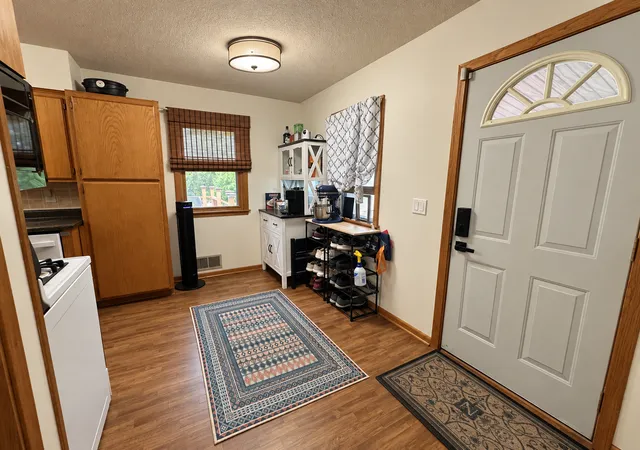 Photo 4 of Single family home for sale at 50800 Evergreen Ave, Rush City, MN 55069 | MLS# 7149724 | Listing updated on 2026-09-25