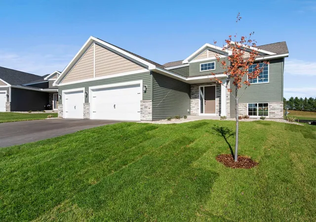 Photo 3 of Single family home for sale at 581 Sienna Dr, Watertown, MN 55388 | MLS# 7149726 | Listing updated on 2026-10-23