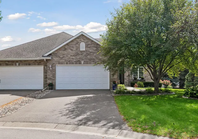 Photo 37 of Single family home for sale at 10381 Lancaster Cvs, Saint Paul, MN 55129 | MLS# 7149784 | Listing updated on 2026-10-07