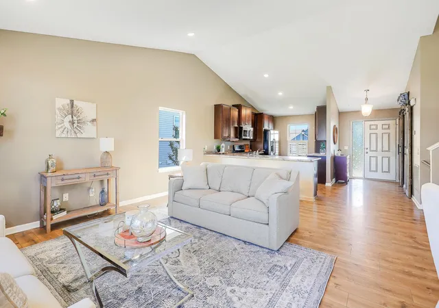 Photo 3 of Single family home for sale at 15174 Emory Cir, Saint Paul, MN 55124 | MLS# 7149790 | Listing updated on 2026-10-06