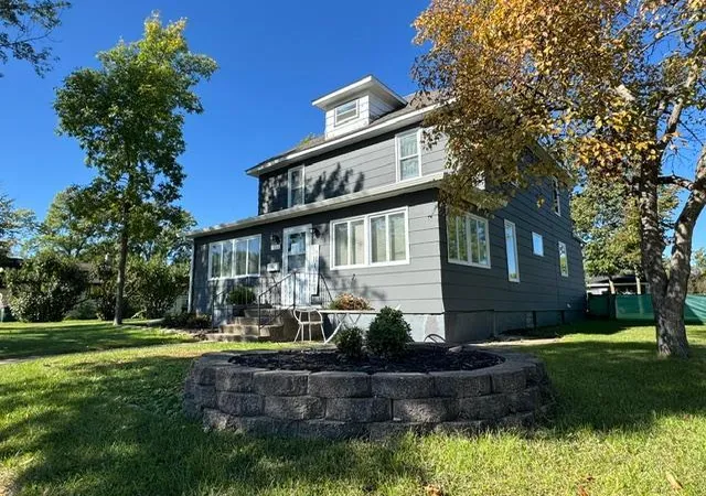 Photo 2 of Sale Pending at 703 1st Street Se, Wadena, MN 56482 | MLS# 7149795 | Listing updated on 2026-10-04