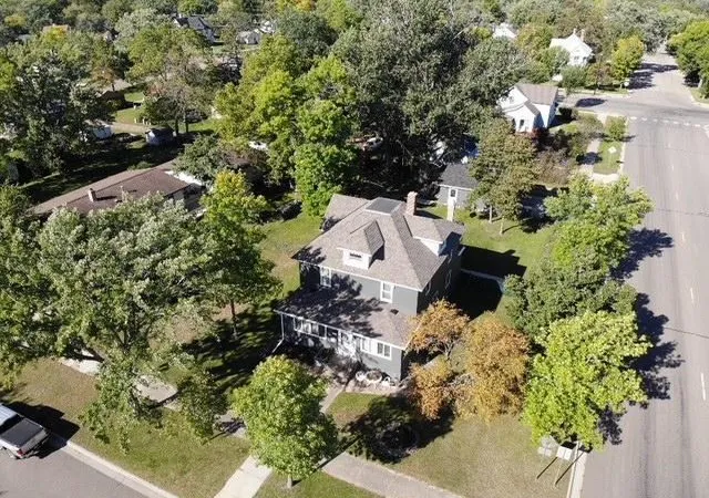 Photo 3 of Sale Pending at 703 1st Street Se, Wadena, MN 56482 | MLS# 7149795 | Listing updated on 2026-10-04