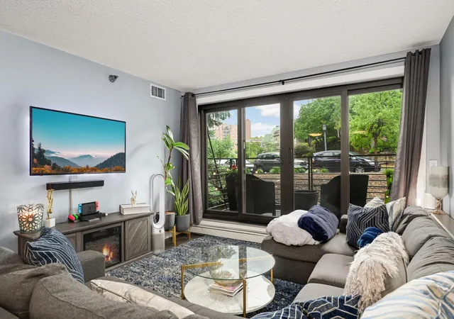 Photo 3 of Condo for sale at 48 Groveland Ter #206B, Minneapolis, MN 55403 | MLS# 7149798 | Listing updated on 2026-10-05