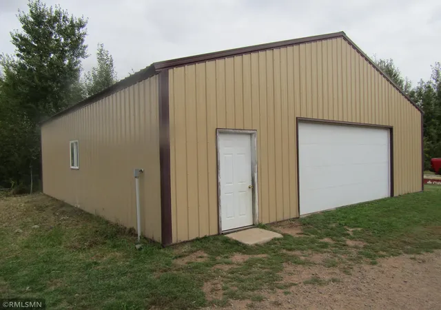 Photo 3 of Single family home for sale at 21157 Homestead Rd, Pine City, MN 55063 | MLS# 7149806 | Listing updated on 2026-09-30