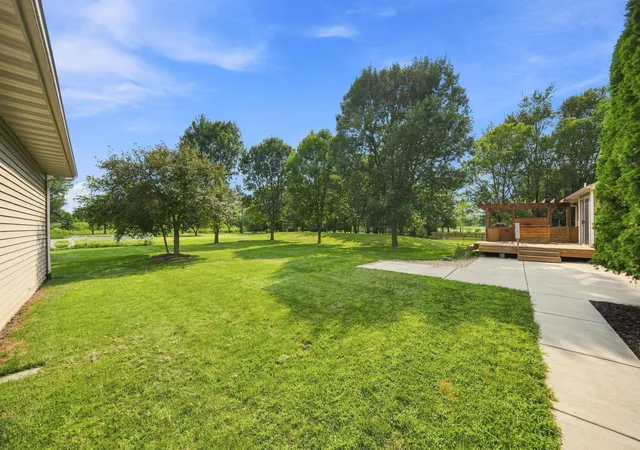 Photo 4 of Single family home for sale at 9081 13th Street NE, Saint Michael, MN 55376 | MLS# 7149809 | Listing updated on 2026-09-25