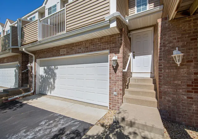 Photo 4 of Single family home for sale at 2720 Brockman Ct, Northfield, MN 55057 | MLS# 7149816 | Listing updated on 2026-09-26