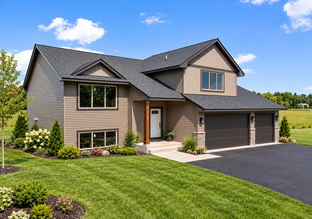 Photo 3 of Single family home for sale at 12052 Olson Rd, Harris, MN 55032 | MLS# 7149832 | Listing updated on 2026-10-03