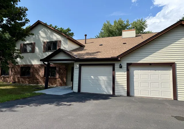 Condo for sale at 7 Crusader Ave E #D, Saint Paul, MN 55118 | MLS# 7149844