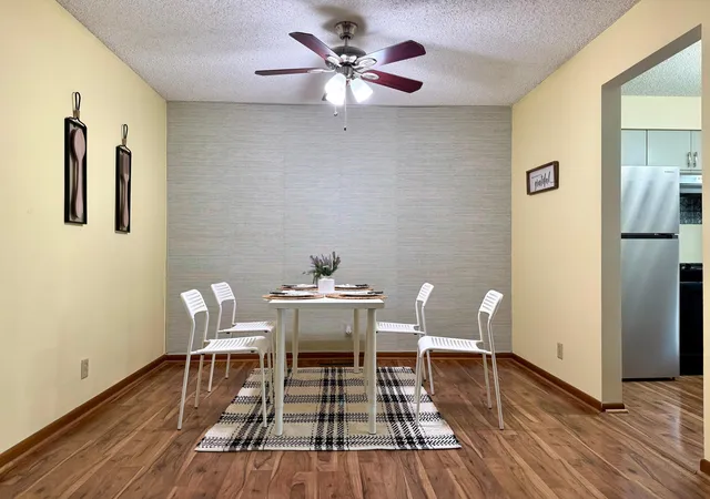 Listing Photo 5 - Condo for sale in building located at 7 Crusader Ave E, Saint Paul, MN 55118 - Unit #D